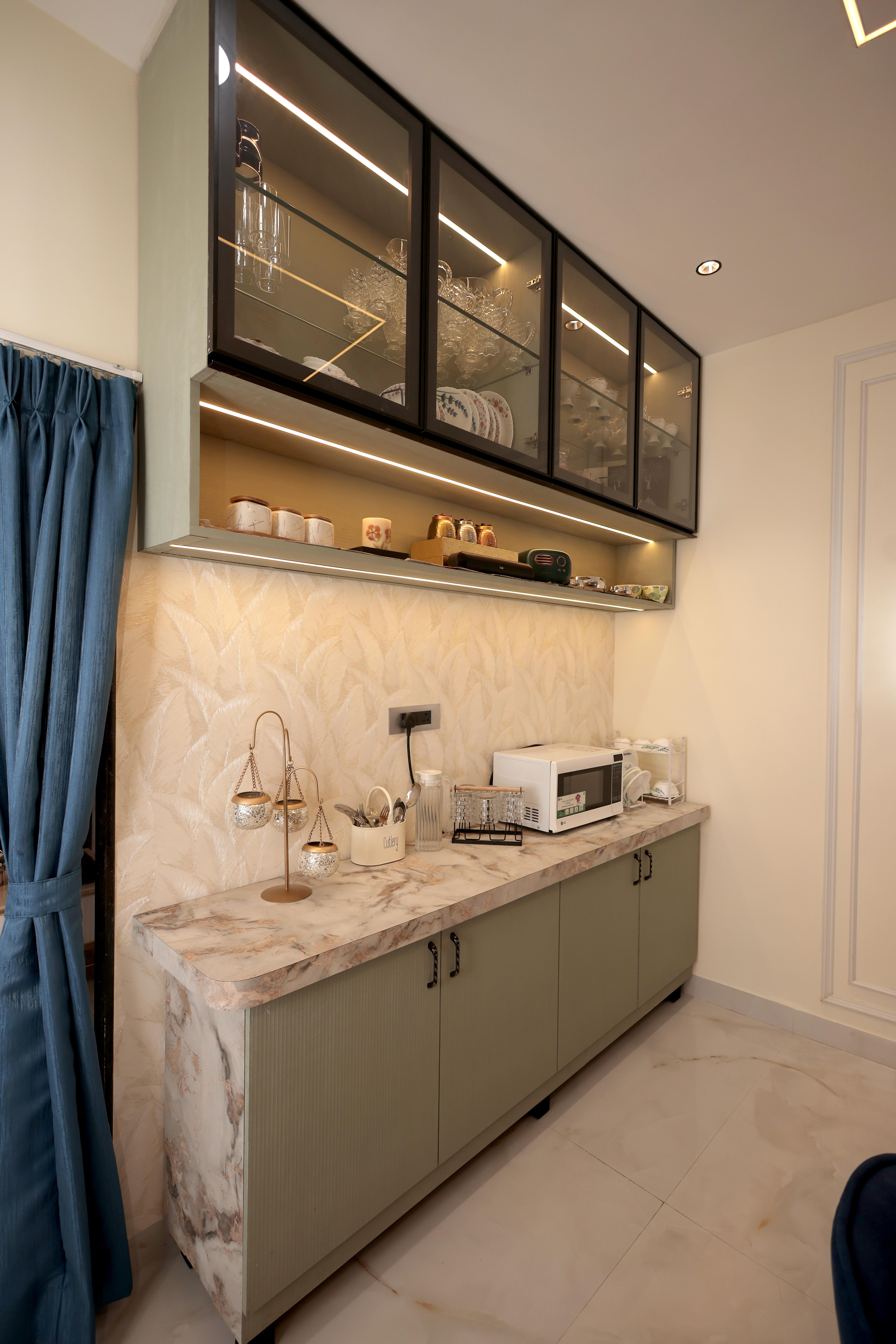 Kitchen / Dining